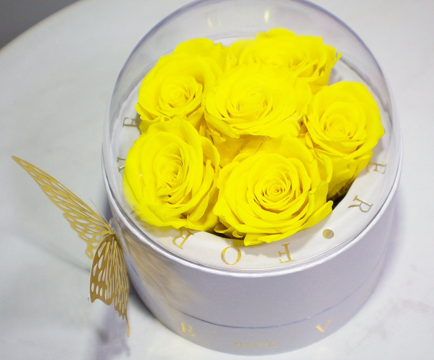 Roses_jaunes_preservées
